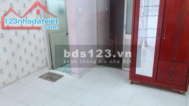 Bán nhà đường Trần Văn Quang, P.10, Tân Bình, dt 36m2, nhà 2 lầu, giá 4,1 tỷ