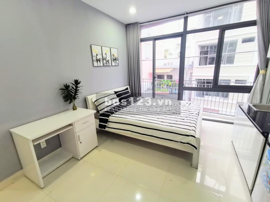 Phòng 40m2 Hồng Hà gần Sân Bay mới xây full nội thất, khu an ninh yên tĩnh