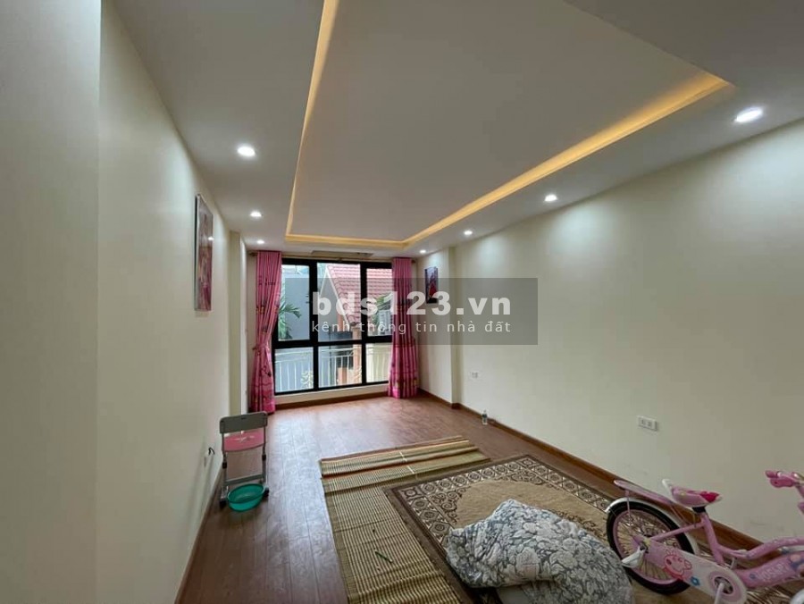 Bồ Đề Long Biên nhà đẹp ở ngay lô góc 3 thoáng giá còn 3,3 tỷ, hỗ trợ mùa dịch