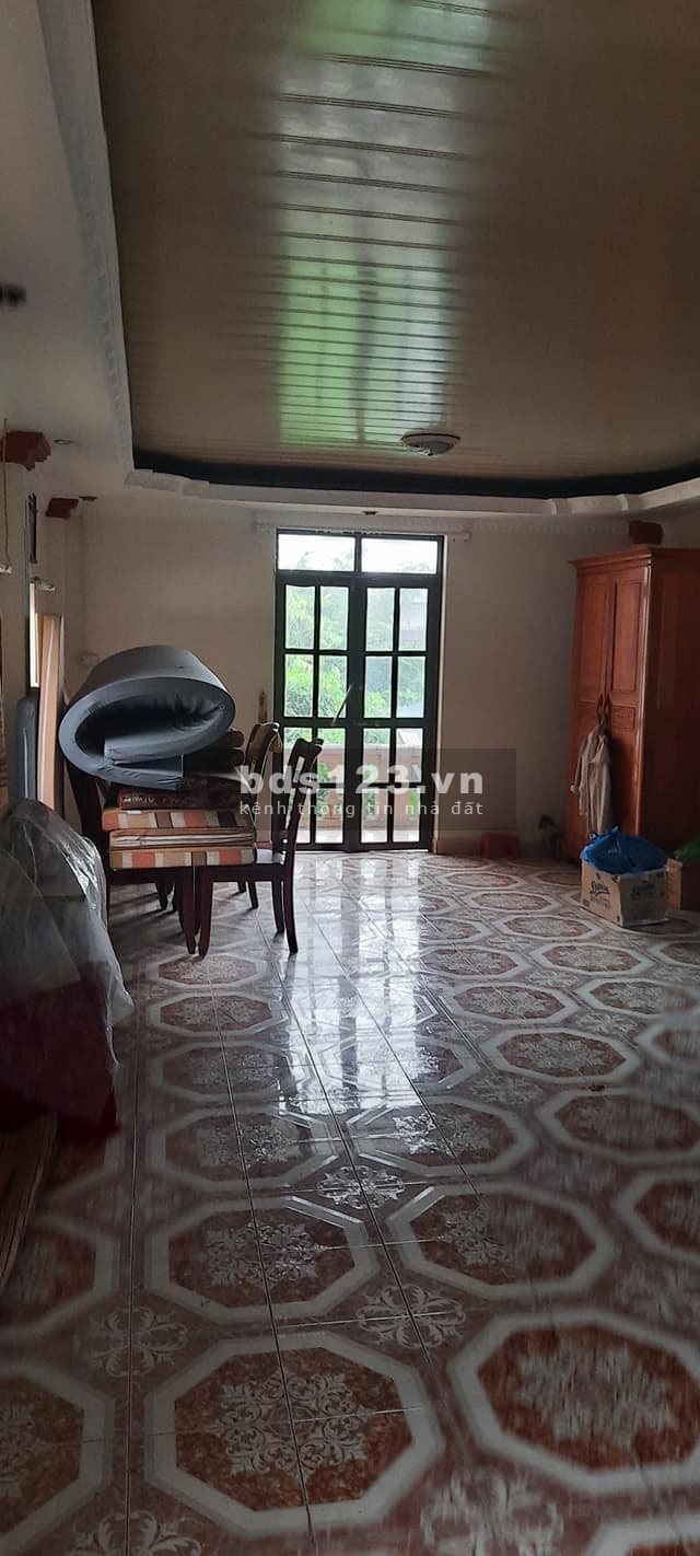 Nhà Hiếm, Ô Tô, Gần Chợ, diện tích 135m2 mt 5m, Phú Viên, Quận Long Biên