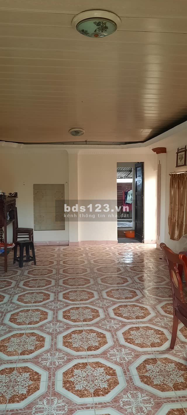 Nhà Hiếm, Ô Tô, Gần Chợ, diện tích 135m2 mt 5m, Phú Viên, Quận Long Biên