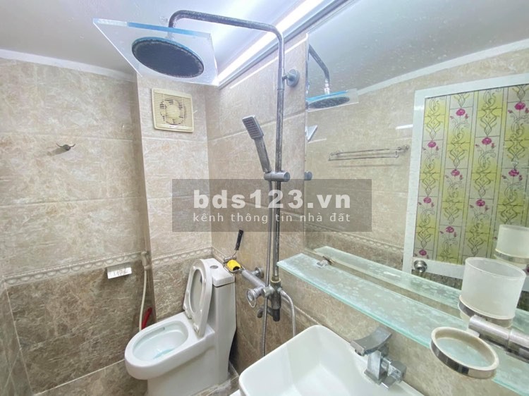 Bán nhà riêng tại Gốc Đề Hoàng Mai, gần phố nhà đẹp, dt 35m2, giá bán 3.7 tỷ