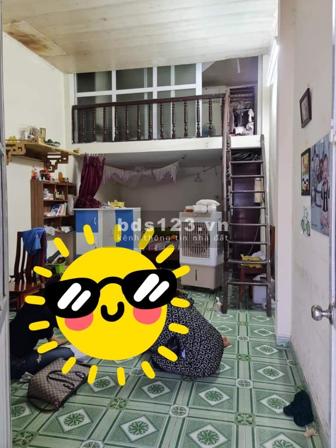Bán nhà dt 42m2, giá chỉ 1.6 tỷ không thể rẻ hơn bán đất Ngũ Hiệp Thanh Trì, lhcc