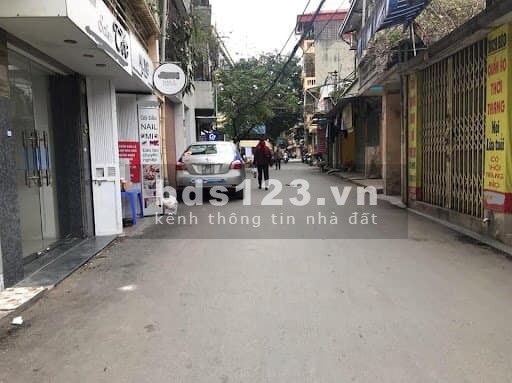 Bán nhà nguyên căn kinh doanh văn phòng ô tô đỗ cửa 4 tầng, giá bán 4.2 tỷ