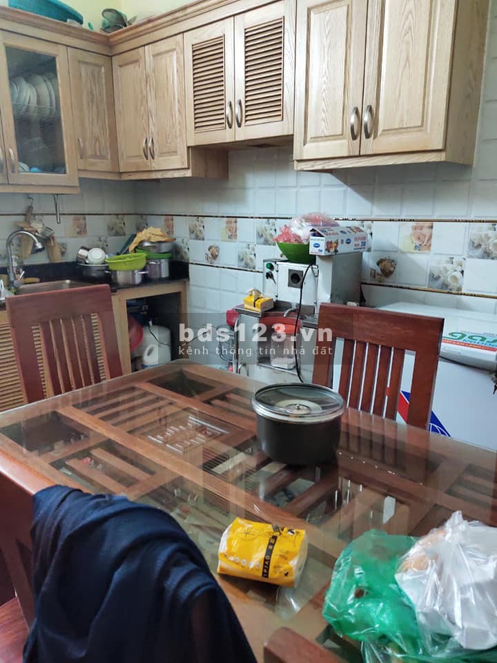 Bán Nhà Mai Động dt 48m2, 4 tầng Giá 4.1 tỷ ô tô đỗ cửa, ngõ thoáng, ngõ rộng