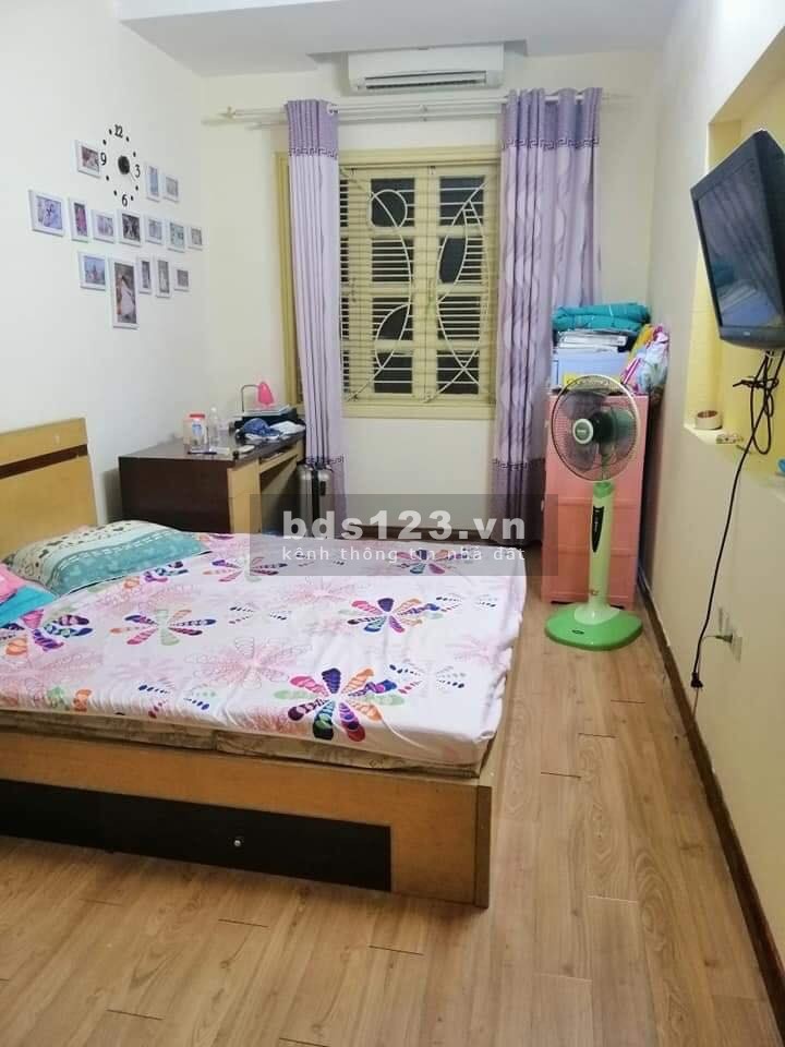 DUY NHẤT đường Giải Phóng quận Hai Bà Trưng bán nhà đẹp 5 tầng, giá nhỉnh 2 tỷ