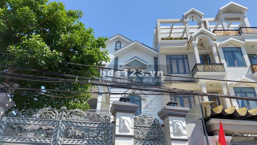 Bán nhà cũ diện tích lớn 98m2 gần Đảo Kim Cương Quận 2 giá chỉ 6 tỷ 7