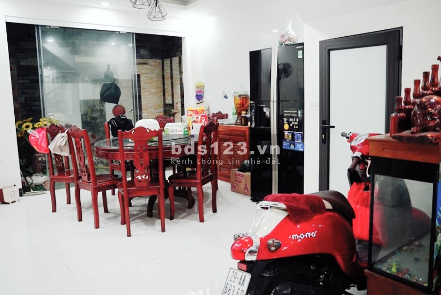 Chính chủ bán nhà riêng Khâm Thiên, Đống Đa diện tích 66m2 x 5 tầng, MT rộng 4,6m 6PN