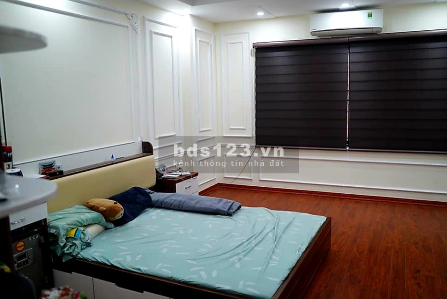 Chính chủ bán nhà riêng Khâm Thiên, Đống Đa diện tích 66m2 x 5 tầng, MT rộng 4,6m 6PN