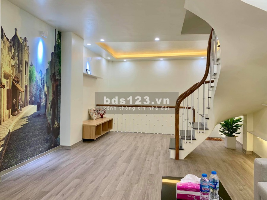 Dịch kéo dài, Chủ bán gấp nhà Gần chợ Hà Đông, 10M ô tô tránh, 48M, MT 4M, chỉ 3.5 Tỷ