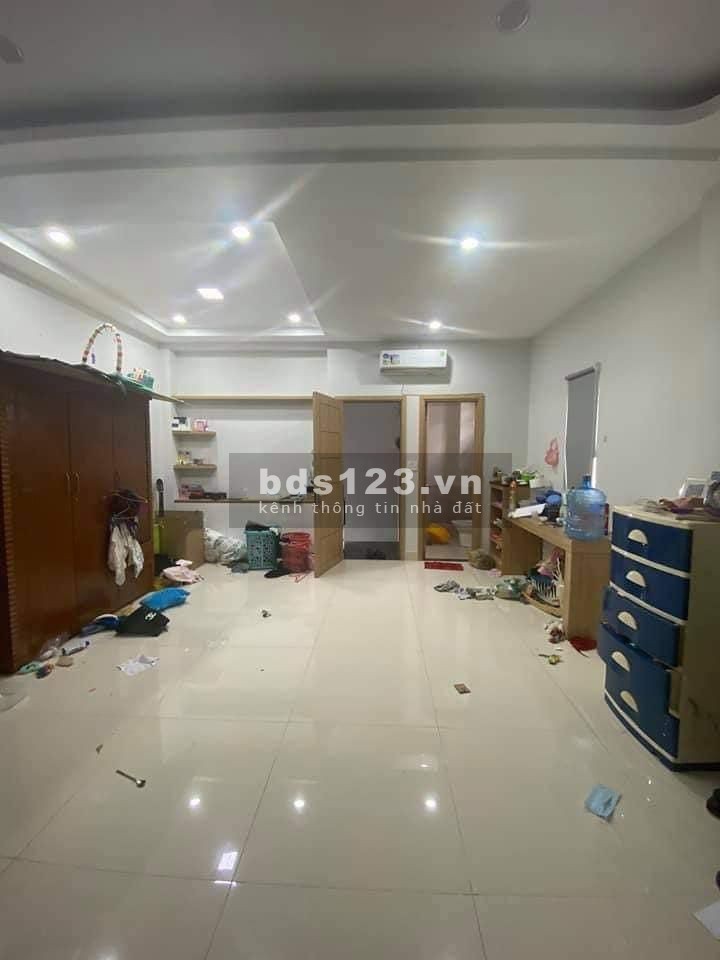 Chính chủ bán nhà MT Lê Tự Tài, P4 Phú Nhuận ngay chợ Nguyễn Đình Chiểu dt 50m2 giá 12 tỷ