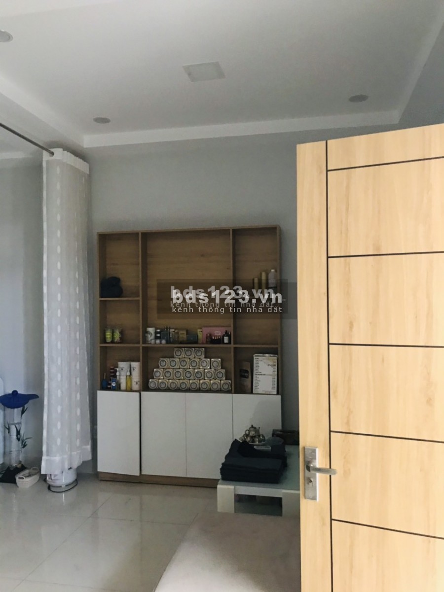 Chính chủ bán nhà MT Lê Tự Tài, P4 Phú Nhuận ngay chợ Nguyễn Đình Chiểu dt 50m2 giá 12 tỷ