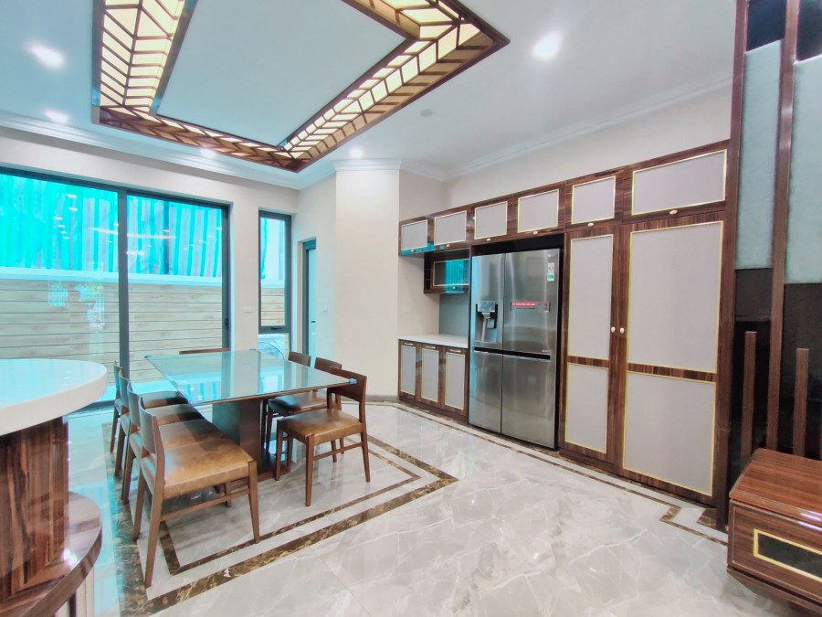 Bán Biệt Thự Vinhomes Harmony Long Biên dt 120m2, 4 tầng, mt 6m full nội thất 18 tỷ