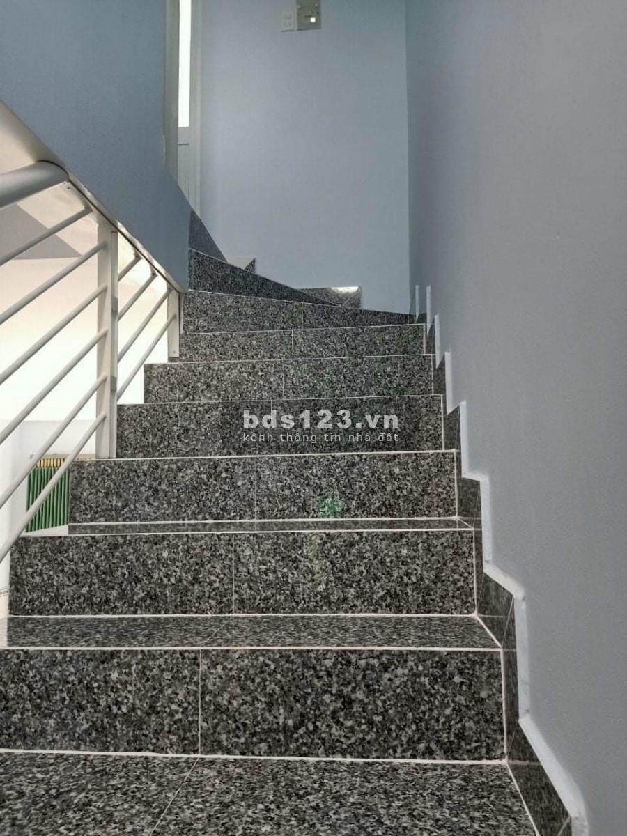 Nhà phố cao cấp nội thất thông minh, phường 4, Trà Vinh, hỗ trợ vay, sổ hồng riêng