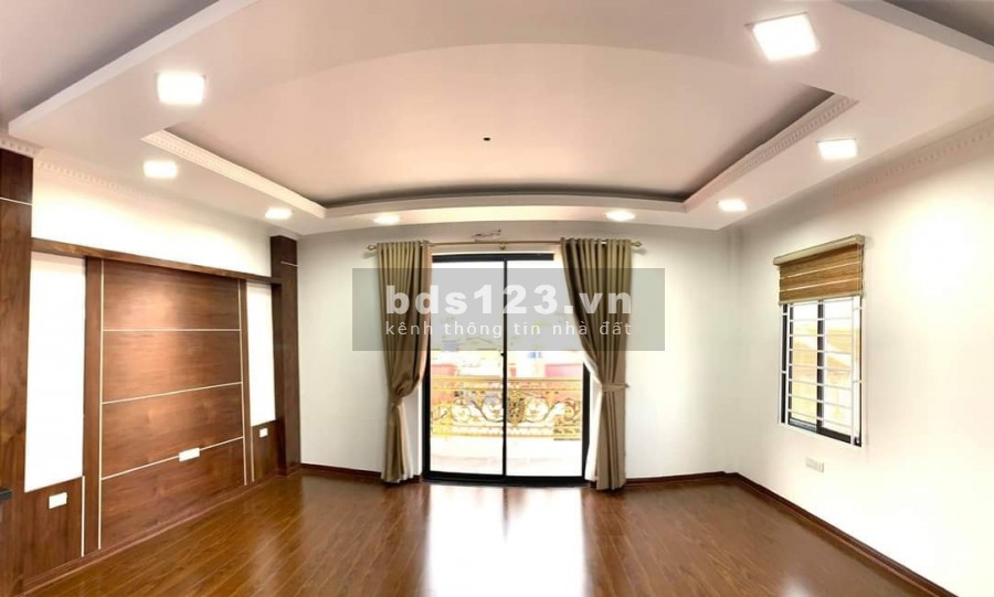 Bán nhà 60m x 7 tầng đường Lạc Long Quân, Cầu Giấy, Thang máy, Ô tô, Kinh doanh