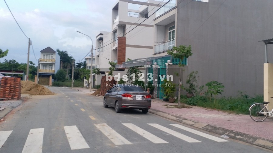 Bán đất cổng sau KCN Amata Biên Hòa đường Điều Xiển sổ riêng thổ cư giá 880tr/100m2
