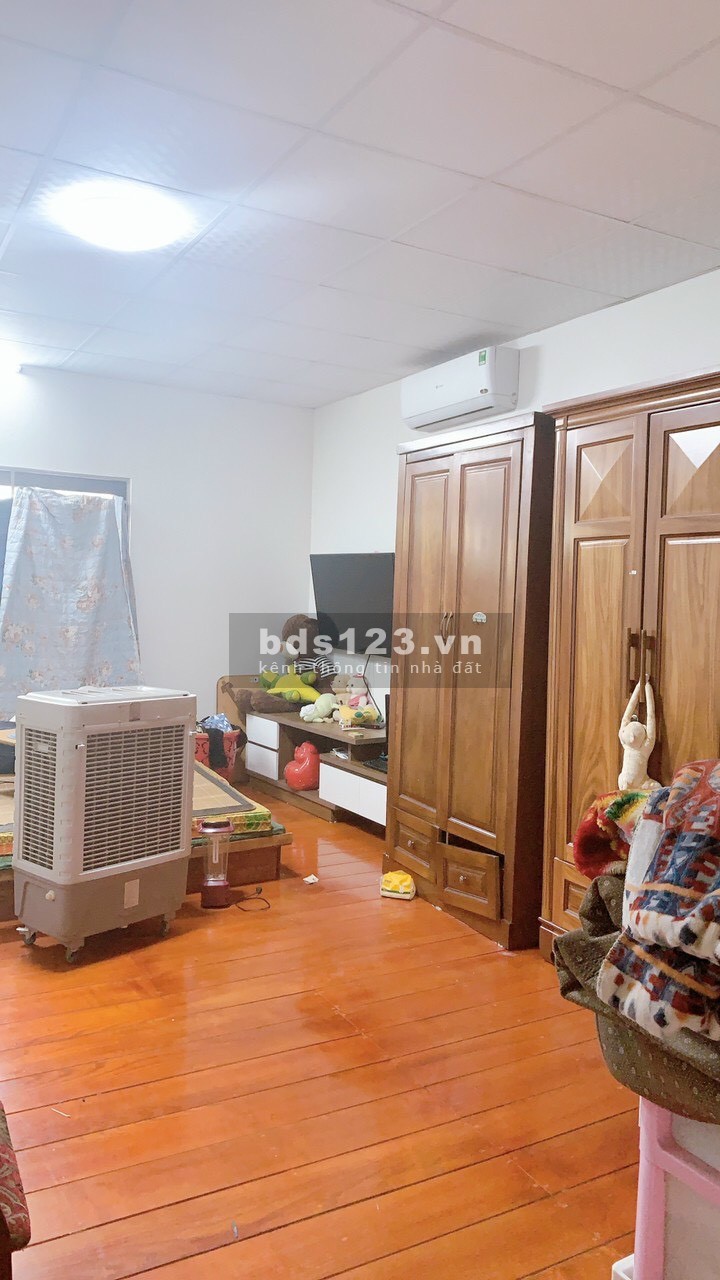 Bán nhà phố An Ninh, ph Quang Trung, TP HD, 2 tầng, mt hơn 6m, 2 ngủ, ngõ to, 1 tỷ 750