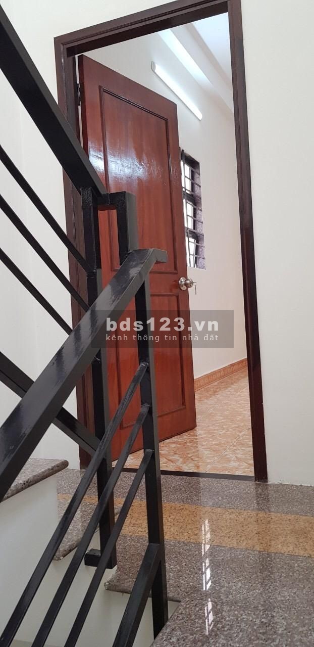 Nhà Gò Vấp hẻm xe hơi diện tích khủng, dt 80m2, 4 tầng, giá bất ngờ, lhcc