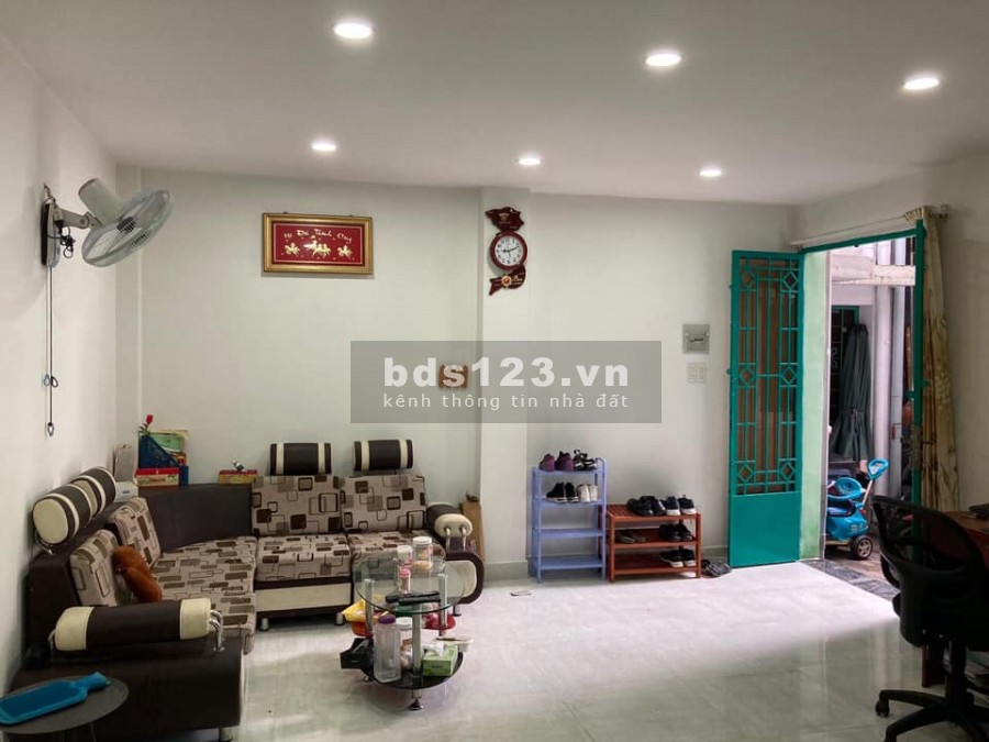 Phú Nhuận phường 7, Nguyễn Lâm, dt 34m2, 3 tầng, giá 3.95 tỷ,…