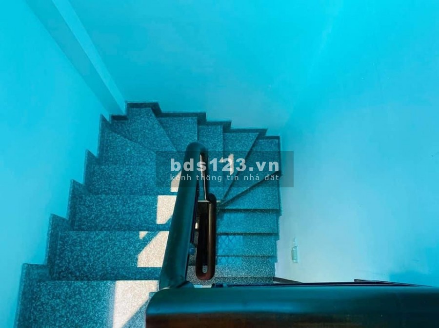 Nhà mới bán gấp đường Thành Mỹ Tân Bình, dt 35m2 3 tầng, hẻm xe hơi, giá 4.05 tỷ