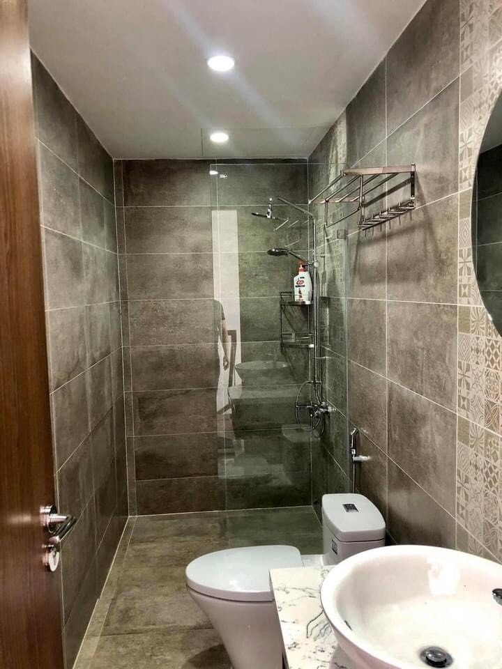 Bán Nhà Nát HxH Điện Biên Phủ diện tích sử dụng 40m2 (3.5 x 11.5) Tiện xây mới