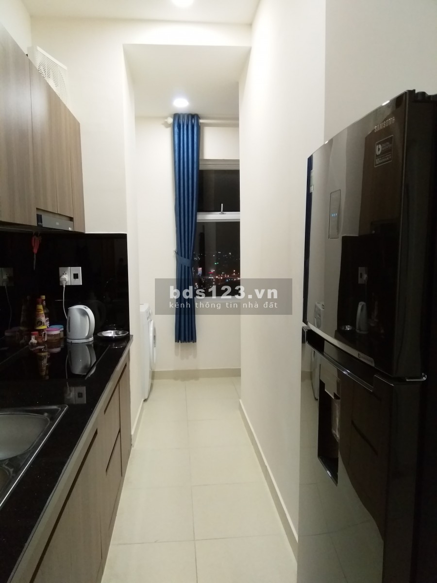 Cho thuê căn hộ chung cư 2 PN full nội thất cao cấp, giá cho thuê 8 triệu/tháng