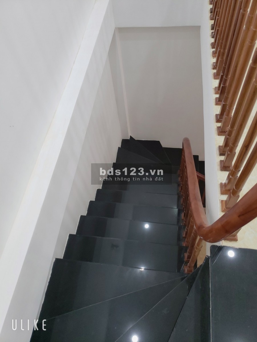 Cần bán nhà mặt Đại Kim Hoàng Mai dt 33m2, 5 tầng, giá bán 3 tỷ