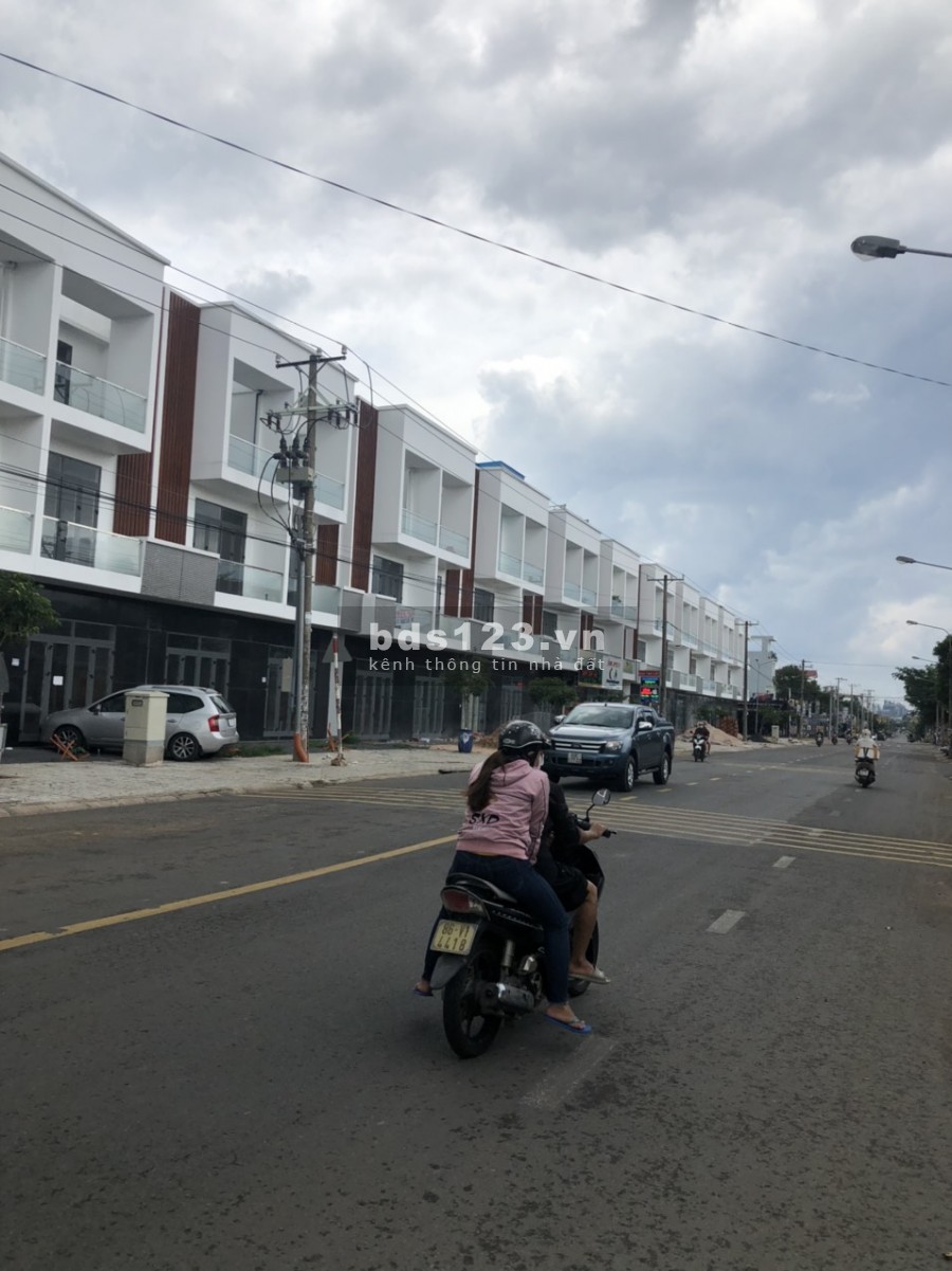 Bán đất nền trung tâm thị trấn Trảng Bom, sổ đỏ đầy đủ, thổ cư 100%