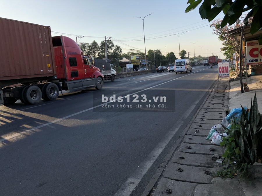 Đắc địa 10m mặt tiền đường Quốc Lộ 51 huyện Long Thành Đồng Nai, sổ đỏ chính chủ