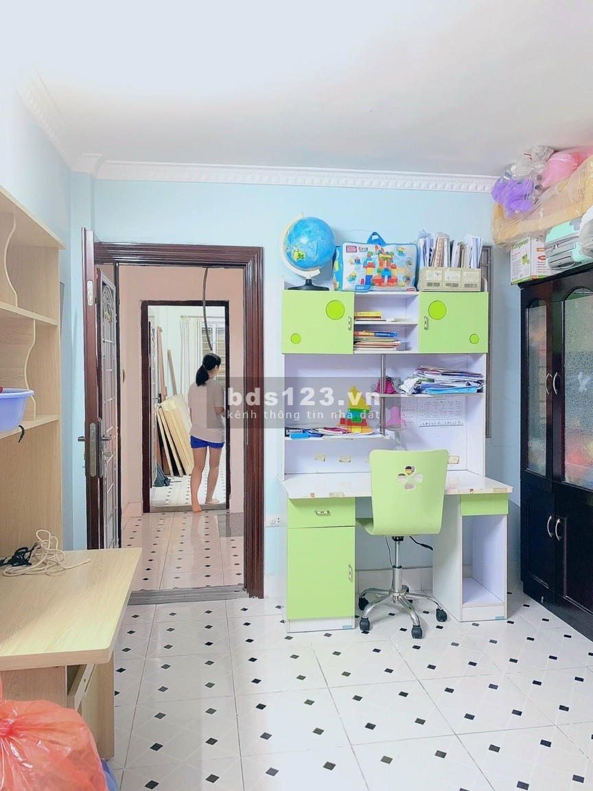 Nhà Mễ Trì dt 38m2 4 tầng, mới Kinh Kong Siêu đẹp, thiết kế Châu Âu, ở ngay