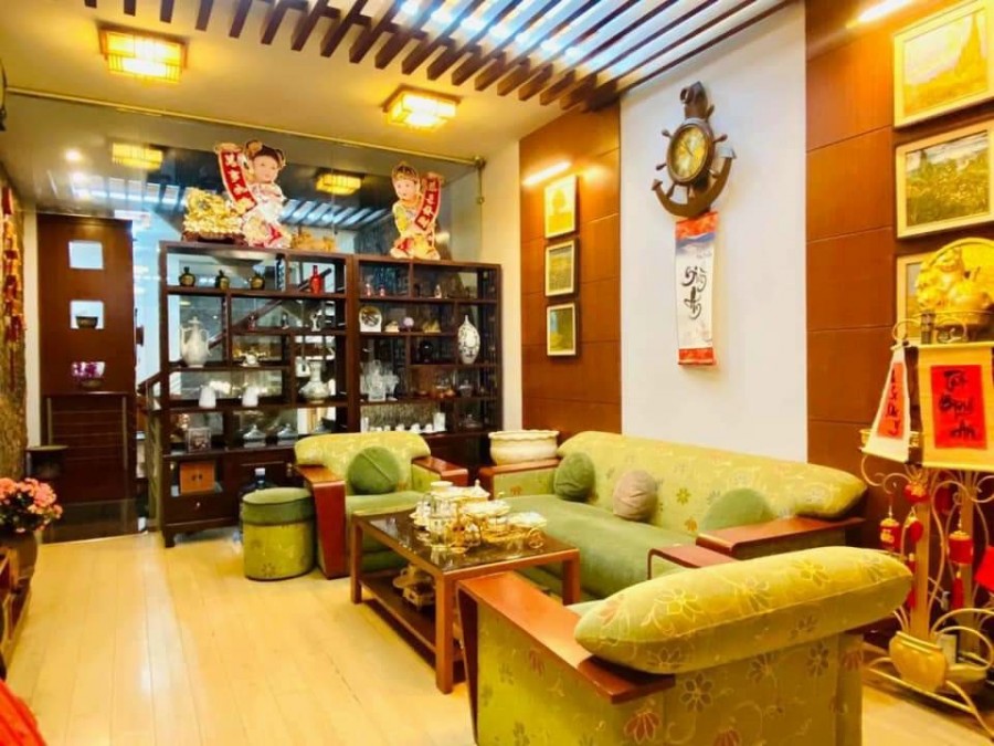 Bán nhà phân lô khu vực Mỹ Đình Hà Nội, 5 tầng bê tông cốt thép, kiến trúc đẹp