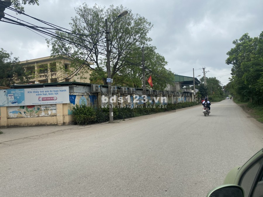Nhỉnh 4 tỷ có ngay lô đất chưa đầu có giá như vậy, đúc bê tông 5 tâng kiên cố, lhcc