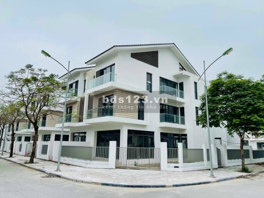 Biệt thự nội đô view hồ 50tr/m2 kèm sổ đỏ, tiềm năng cực lớn trong tương lai