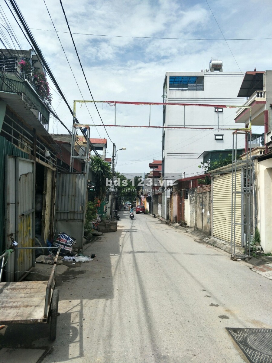 Bán đất mặt ngõ 68 Nguyễn Văn Linh - Thạch Bàn 2 Ôtô Tránh 75m2, 4.5m MT, giá 5.78 tỷ.