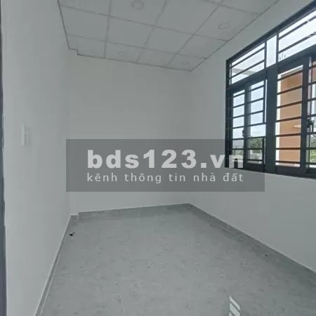 Bán nhà phố dt 100m2 kết cấu 1 triệt 1 lầu xã An Phú Tây, Bình Chánh, sổ hồng riêng