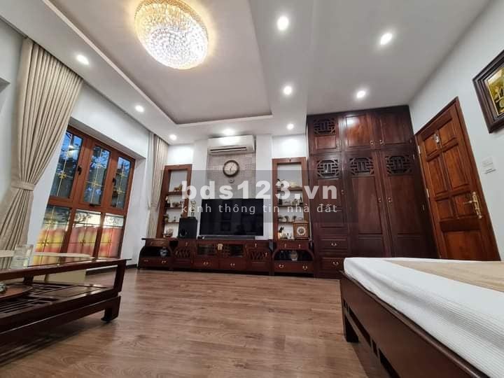 Bán nhà mặt phố Trung Kính diện tích 145m2 4t mt 9m, giá chỉ 43 tỷ Cầu Giấy