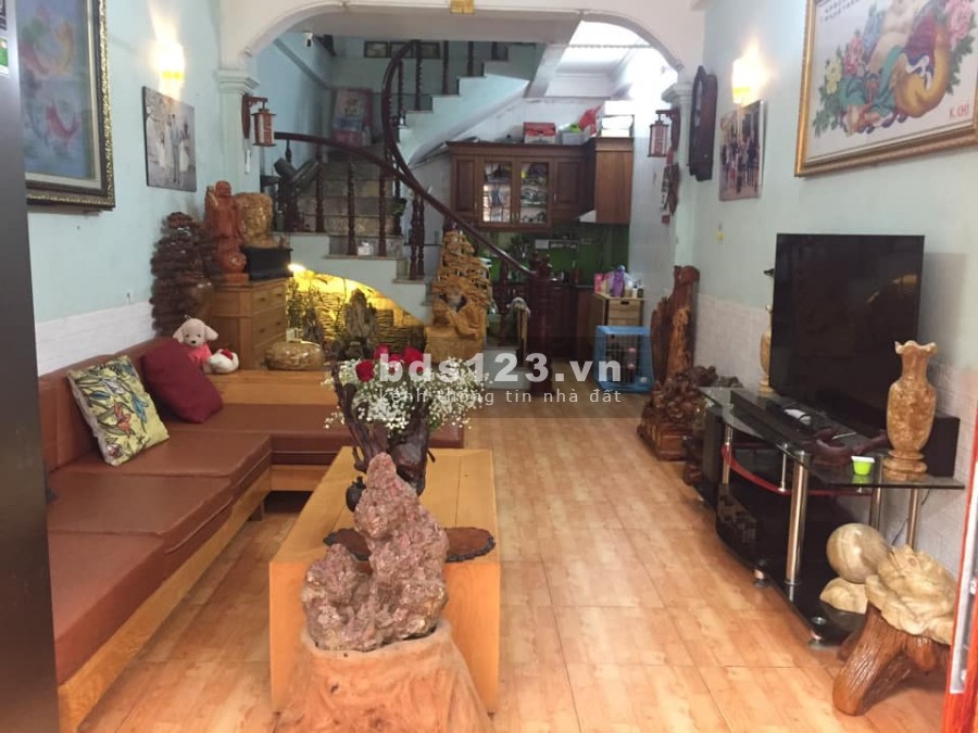 Bán loạt nhà full công năng ở ngay thích luôn, giá chỉ hơn 3 tỷ, Bát. Khối, Long Biên