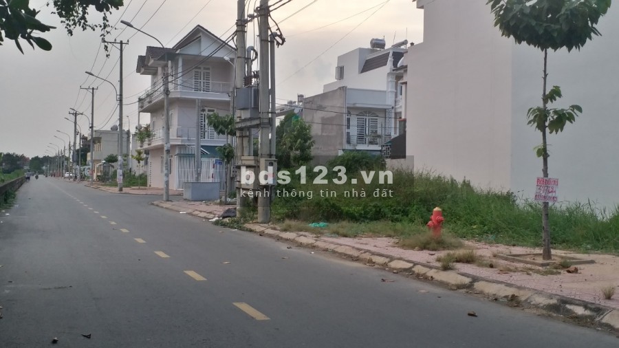 Cần Bán Gấp diện tích 100m2 Hố Nai, QL 1A Vô đúng 500m sổ hồng riêng, thổ cư.