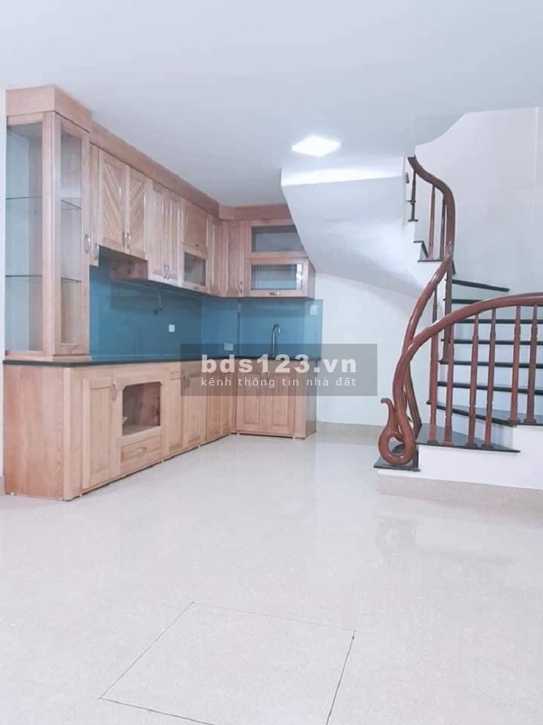 Chỉ với 3.7 tỷ có ngay nhà Lê Trọng Tấn, nhà đẹp long lanh, thoáng vô cùng, ở ngay