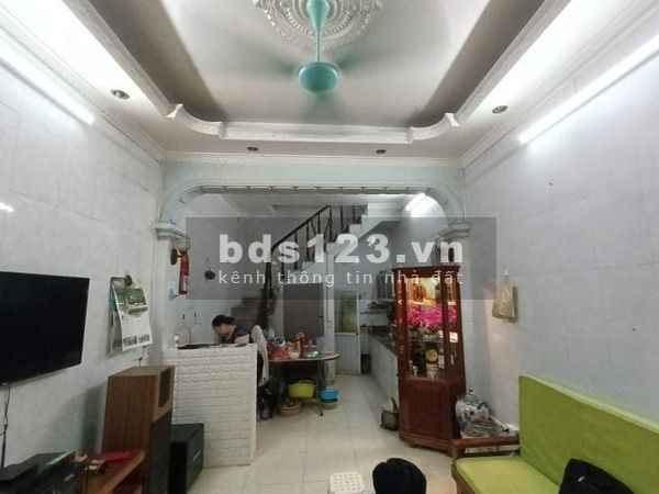 Hiếm Có Khó Tìm, 31m2 ,giá 2.1 tỷ Bán Nhà Ngõ Đẹp Tân Mai, Hoàng Mai.