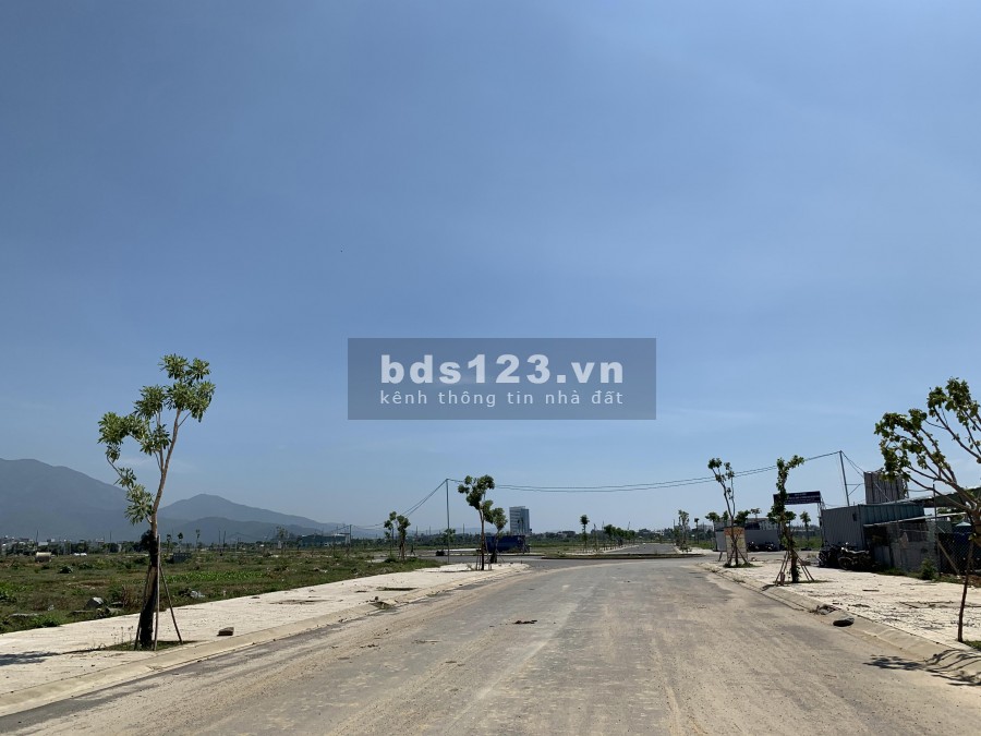 Cần bán lô đối diện trường học mặt tiền 7m5 đường 10m5 dự án Hòa Hiệp Nam, Liên Chiểu