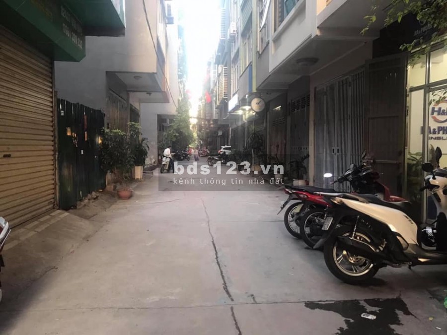 Nhà Trần Quốc Hoàn Cầu Giấy 7 tầng hầm, thang máy gara 2 mặt thoáng vĩnh viễn, kinh doanh
