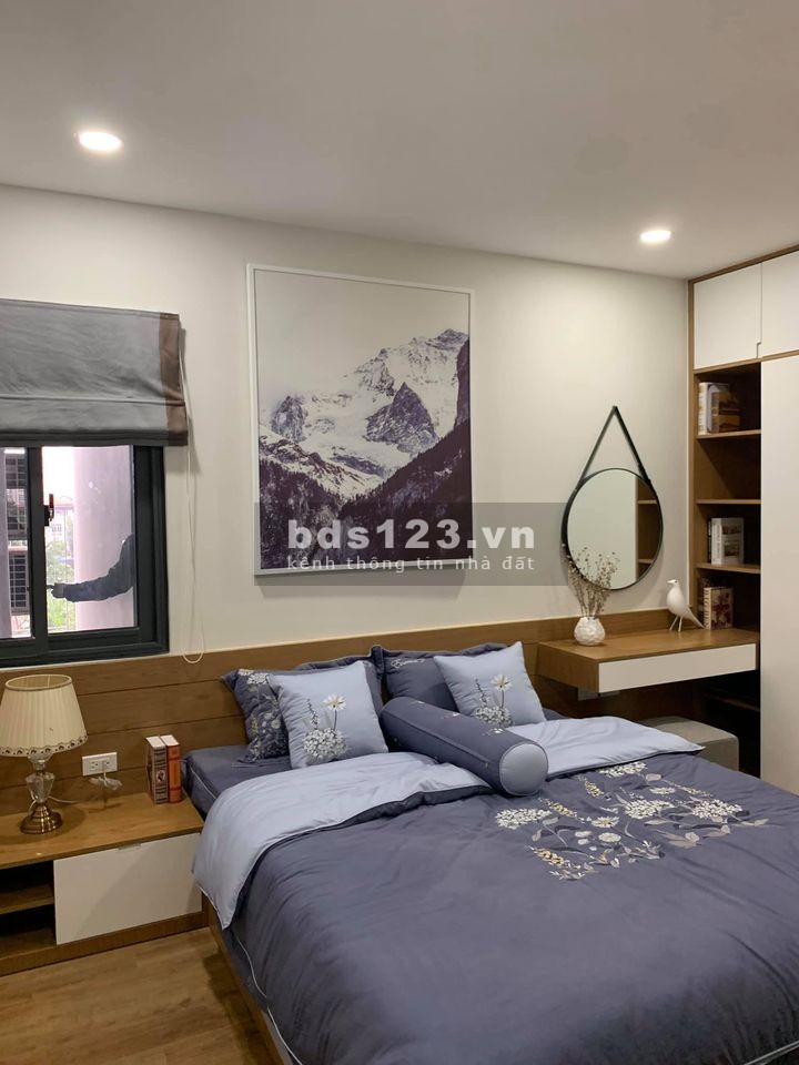 Bán nhanh suất ngoại giao 2 phòng ngủ 65m2 logia hướng Đông Nam dự án Rose Town 79 Ngọc Hồi