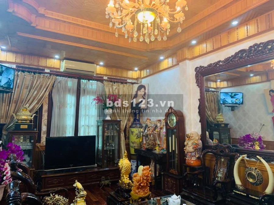 Tôi bán nhà Ngõ 72 Nguyễn Trãi, KD ngày đêm,Thang Máy, dt 72m2 giá nhỉnh 14 tỷ