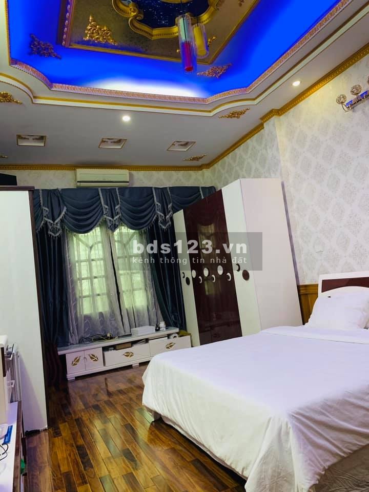 Tôi bán nhà Ngõ 72 Nguyễn Trãi, KD ngày đêm,Thang Máy, dt 72m2 giá nhỉnh 14 tỷ