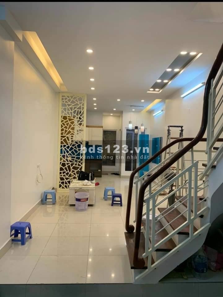 Người quen nhờ bán độc quyền 35m2 Tạ Quang Bửu oto đỗ kinh doanh đỉnh