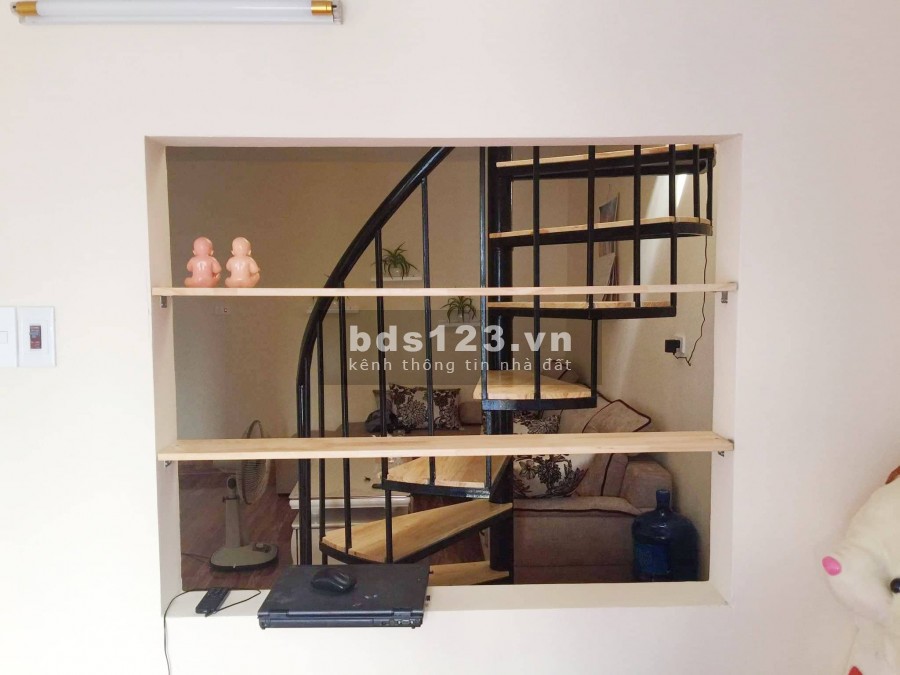 Chính chủ cần bán căn tập thể tầng 5 lên 6 Nghĩa Tân Cầu Giấy. Gía 1 tỷ 550