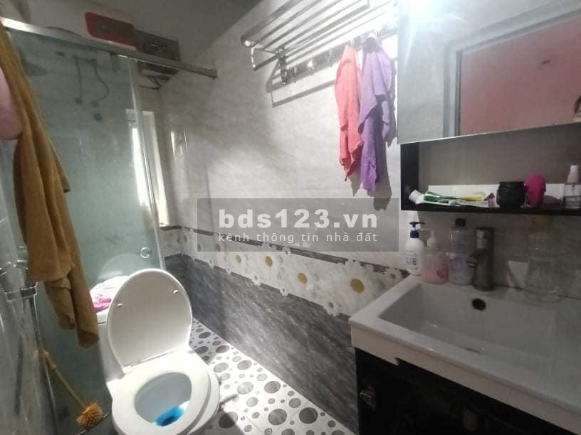 Bán nhà nguyên căn Vân Hồ 3, hàng xóm công viên Thống Nhất, giá bán 3.3 tỷ