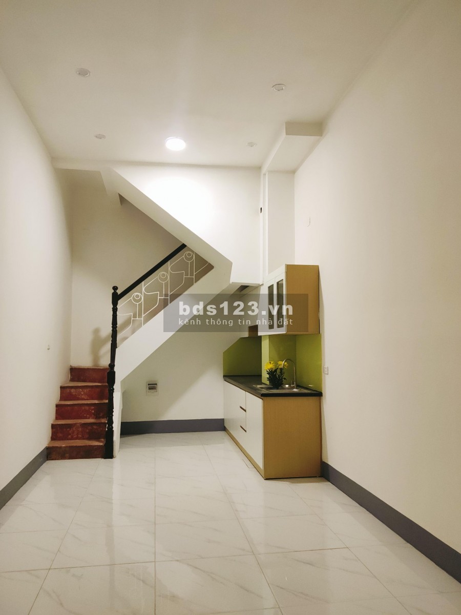Bán nhà riêng diện tích 35m2, 5 tầng, giá 3.45 tỷ, Nguyễn Tuân, Nguyễn Trãi, Thanh Xuân