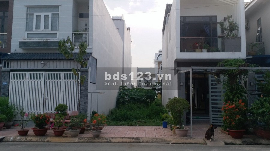 Cần Bán Gấp diện tích 100m2 Hố Nai, QL 1A Vô đúng 500m sổ hồng riêng, thổ cư.